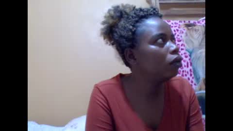 sweetib1 online show from 02.13.25