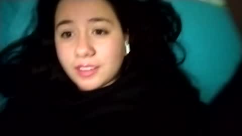 Ana Mara  i cant Make noise My family is here  online show from 01.15.25