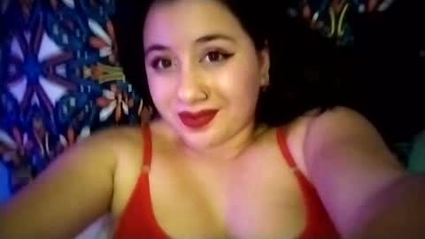 Ana Mara  i cant Make noise My family is here  online show from 02.10.25