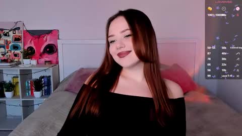 Snapshot of sweetie_candy_ chatting on 10.31.25 Hannah online show from 10.31.25