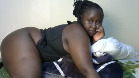 Lola online show from 03.12.25