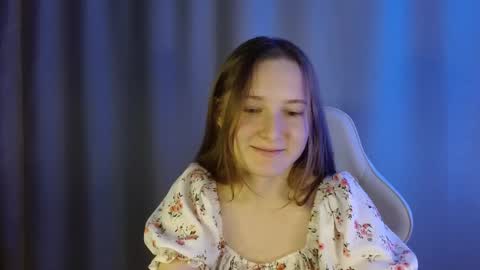 Annie online show from 11.28.25