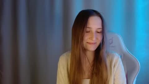 Annie online show from 05.05.26