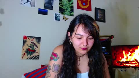Snapshot of sweetie_maryy chatting on 01.31.25 Maria my insta sweetie maryy online show from 01.31.25