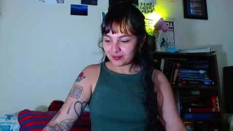 Snapshot of sweetie_maryy chatting on 02.12.25 Maria my insta sweetie maryy online show from 02.12.25