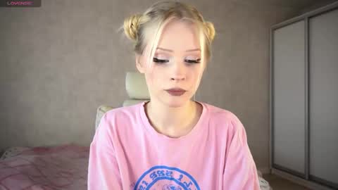 sweetie Lisa3 online show from 03.11.25