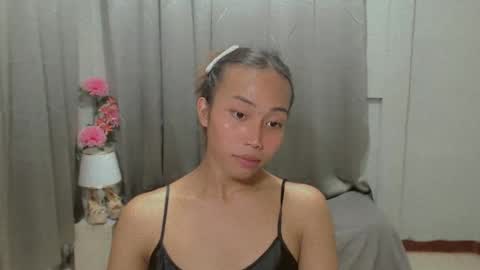 Snapshot of sweetiie_caren chatting on 01.07.25 CAREN online show from 01.07.25