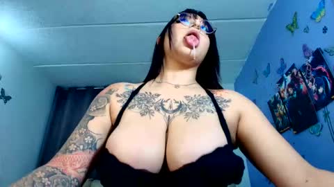 Isabella online show from 03.28.26