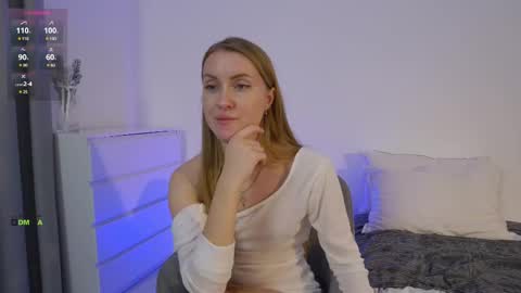 SweetKira1 online show from 02.11.25