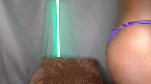 Sweet Lisa online show from 12.27.24