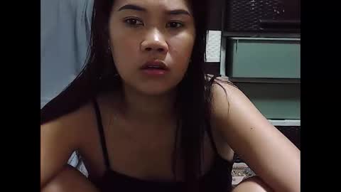 Snapshot of sweetladypinay8 chatting on 04.02.26 Joy online show from 04.02.26