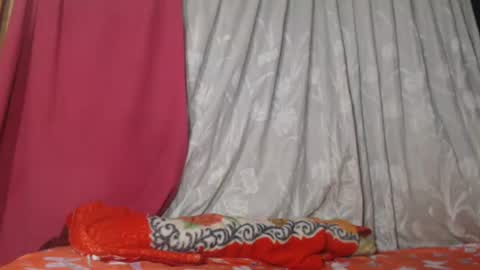 Snapshot of sweetlatinakim chatting on 03.02.25 Camilo online show from 03.02.25