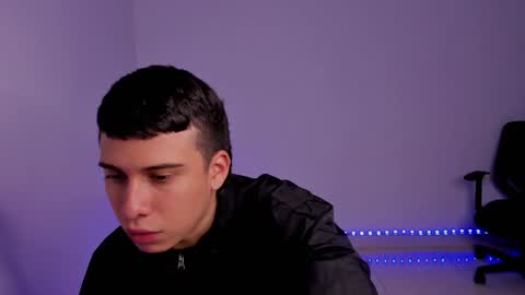 Lian online show from 01.13.25