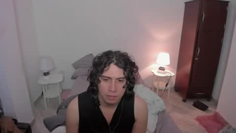 Lian online show from 04.23.26