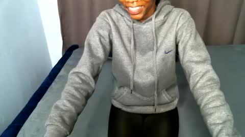 sweetlilly2540 online show from 10.24.25