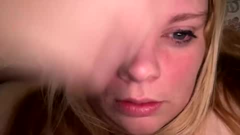 Lisa  online show from 02.18.26