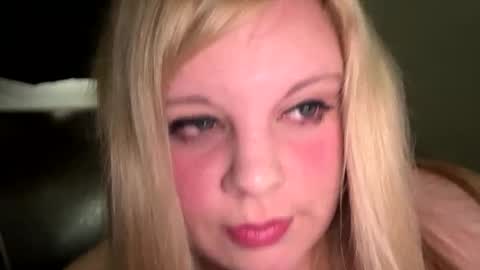 Lisa  online show from 04.13.26