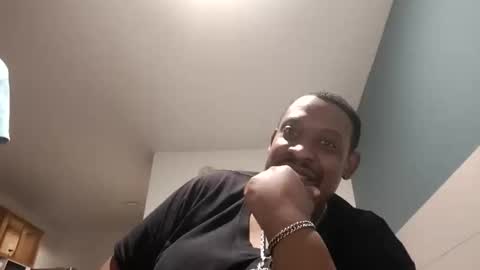 SweetNJuicy online show from 11.06.25