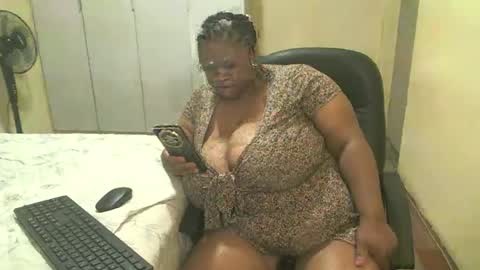 sweetnoziexxx online show from 12.12.24