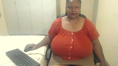 sweetnoziexxx online show from 01.12.25