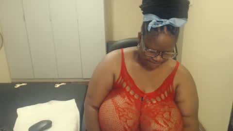 sweetnoziexxx online show from 02.14.25