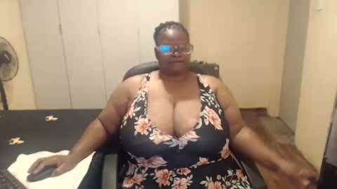 sweetnoziexxx online show from 03.10.25