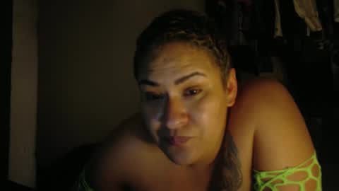 sweetp3ach29 online show from 12.15.24