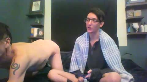 sweetpetite_nb online show from 11.28.25