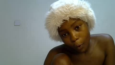 Snapshot of sweetrall chatting on 02.07.26 Lilly online show from 02.07.26