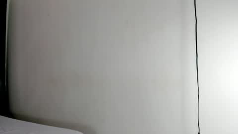 Snapshot of sweetsalome_01 chatting on 09.24.25 sweetsalome_01 online show from 09.24.25