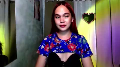 Snapshot of sweetsassyvv chatting on 10.03.25 sweetsassyvv online show from 10.03.25