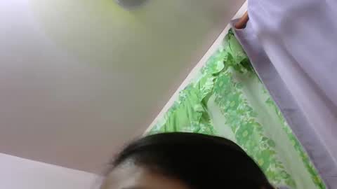 Mia online show from 02.11.25