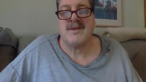 sweetbrowneyes623 online show from 12.21.25