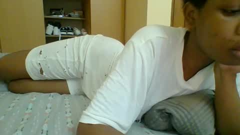 Snapshot of sweetshilah chatting on 10.15.25 sweetshilah online show from 10.15.25