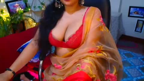 Snapshot of sweetsour18 chatting on 09.25.25 SweetSour online show from 09.25.25