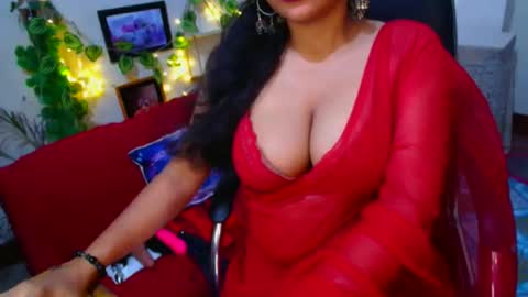 SweetSour online show from 11.10.25