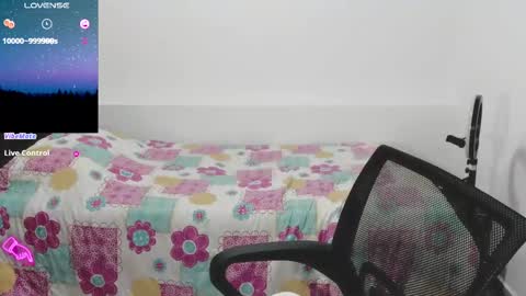 lili online show from 02.04.25