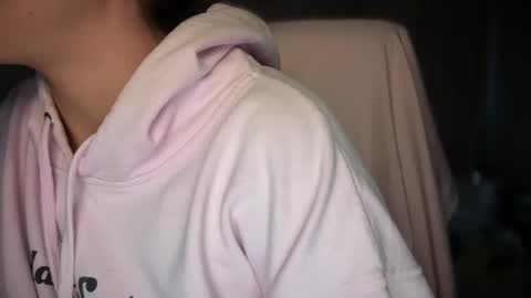 Snapshot of sweetssmashed chatting on 10.24.25 sweetssmashed online show from 10.24.25