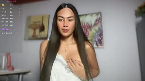 Snapshot of sweetsugar_xx chatting on 03.26.26 Sugar online show from 03.26.26