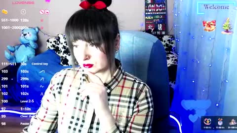 Snapshot of sweetsunnymila chatting on 02.06.25 HelloI amShy Charming Mila-Nice to meet you and Welcome I am not a nude model  Sometimes a smile is all that we need online show from 02.06.25