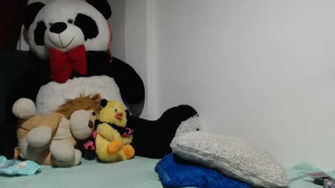 Snapshot of sweett_candy1 chatting on 02.18.25 sweett_candy1 online show from 02.18.25