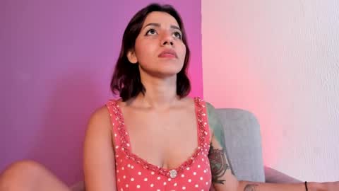 Snapshot of sweett_heartt_ chatting on 12.14.24 Lorena online show from 12.14.24