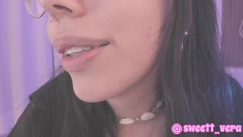 Snapshot of sweett_vera chatting on 12.30.24 Veronicca online show from 12.30.24