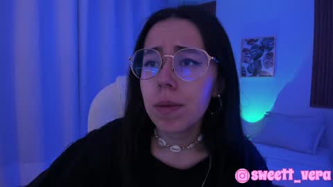 Snapshot of sweett_vera chatting on 01.07.25 Veronicca online show from 01.07.25