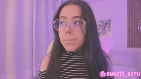 Snapshot of sweett_vera chatting on 01.26.25 Veronicca online show from 01.26.25