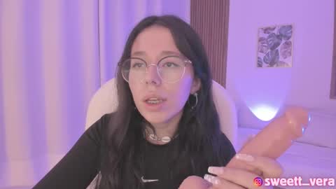 Snapshot of sweett_vera chatting on 03.04.25 Veronicca online show from 03.04.25