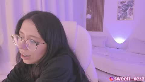 Snapshot of sweett_vera chatting on 03.06.25 Veronicca online show from 03.06.25