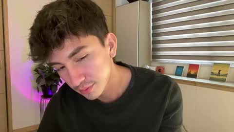 Snapshot of sweettaaron chatting on 10.08.25 Andy online show from 10.08.25