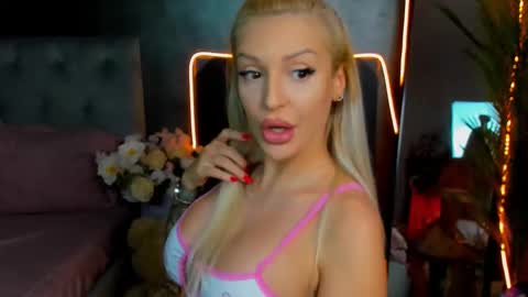 Jessica online show from 09.24.25