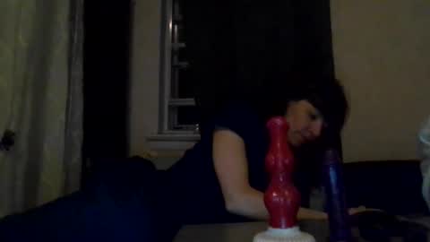 Snapshot of sweettoothtrixie chatting on 02.10.26 Sweet Tooth Trixie online show from 02.10.26